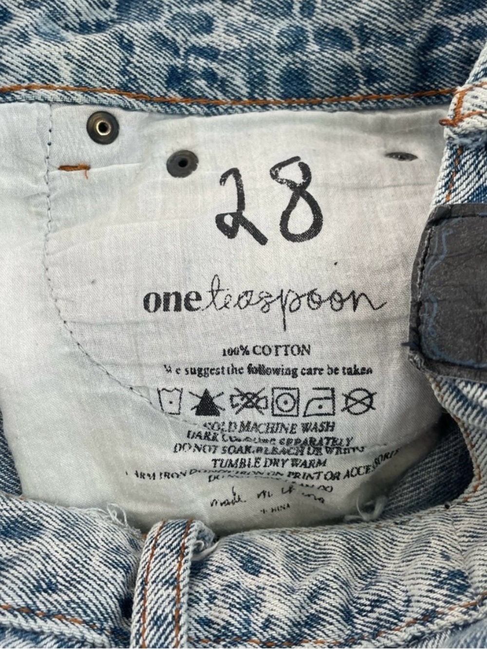 ONE TEASPOON BONITAS SHORTS 28 - Picture 2 of 3